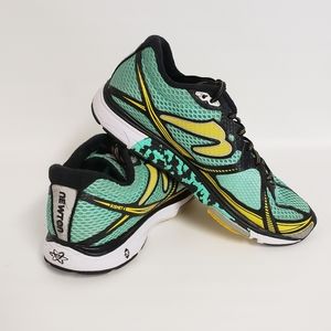 Newton Kismet 4 Women's Running Shoes size 8.5 Green W011818